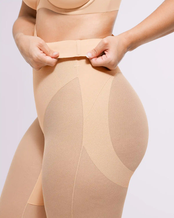 Shapecurve 3D Butt-Lifting Mesh Capri Tights