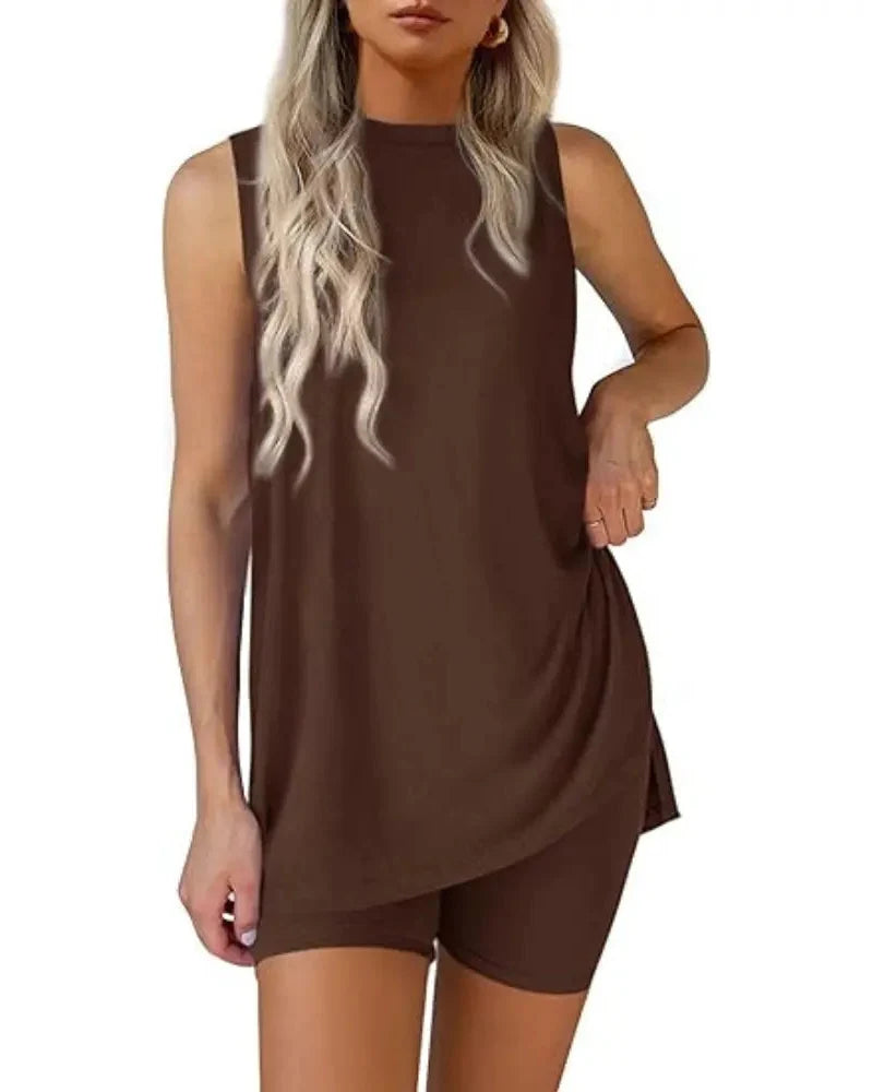 Women’s Sleeveless 2-Piece Summer Lounge Set – Split-Hem Shorts