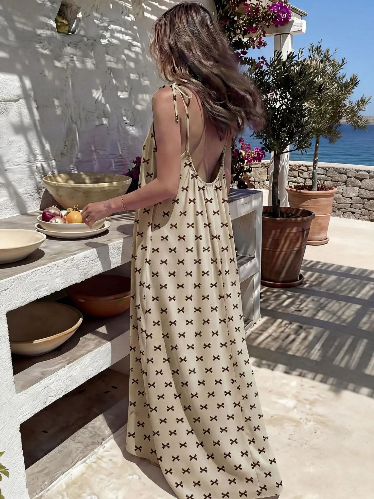 Women's Solid Color Backless Cami Dress
