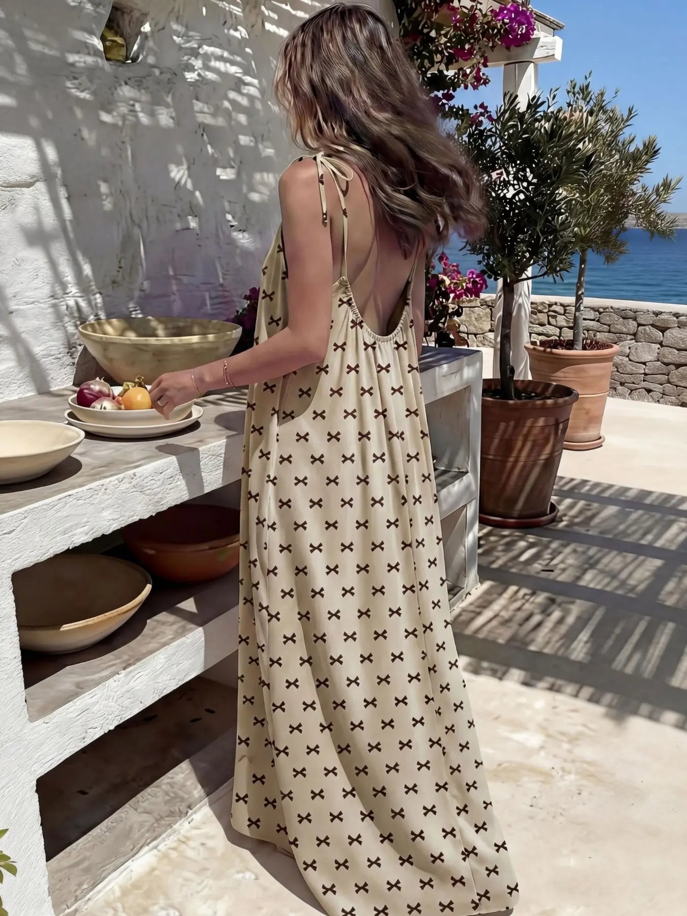 Women's Solid Color Backless Cami Dress
