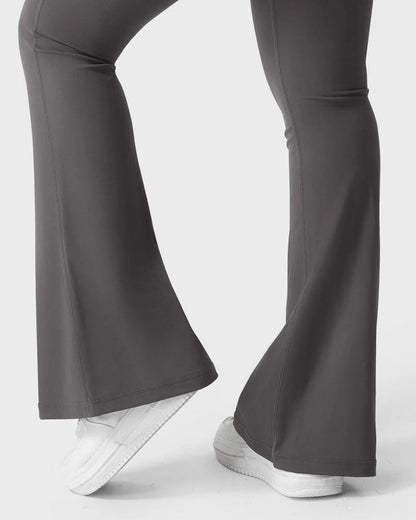 Flared Butt Lifting Leggings with Pockets